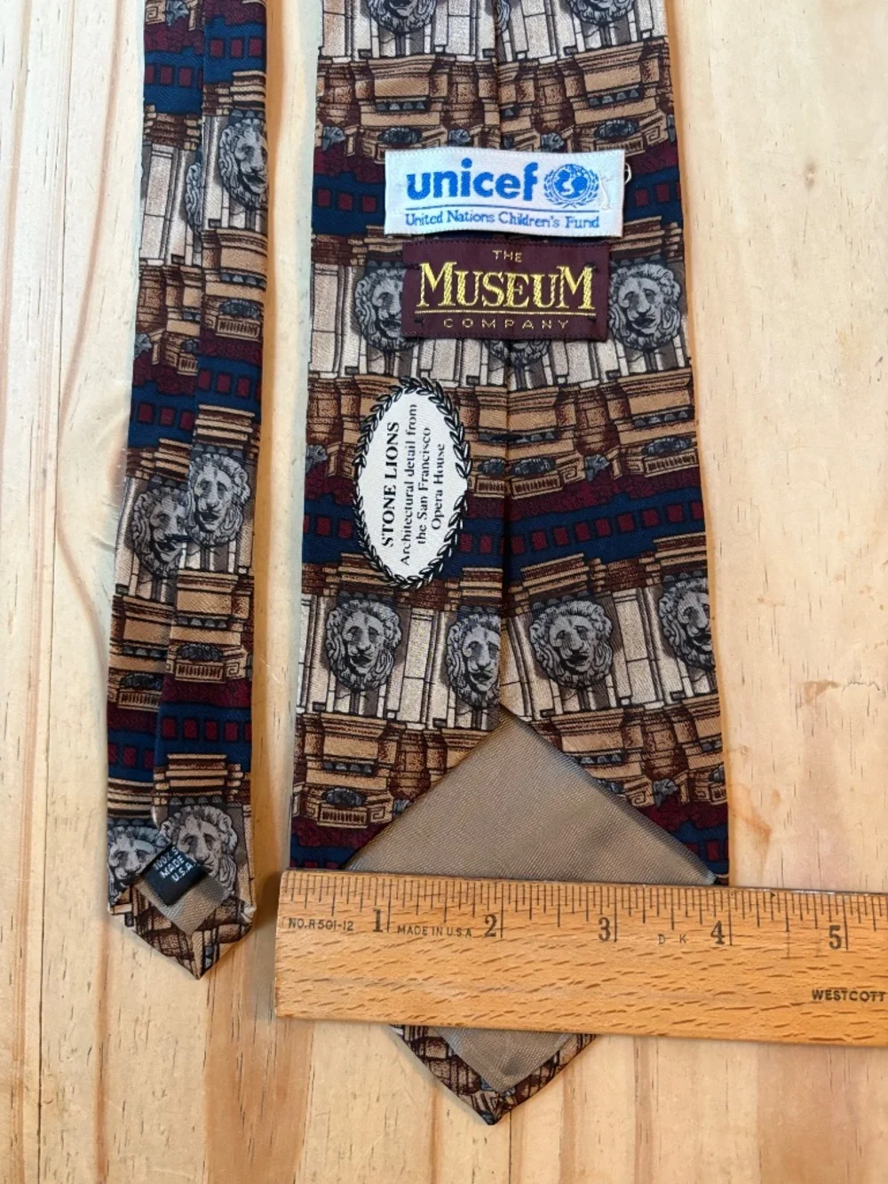 Vintage UNICEF x The Museum Company Silk Tie Stone Lions Architectural Print